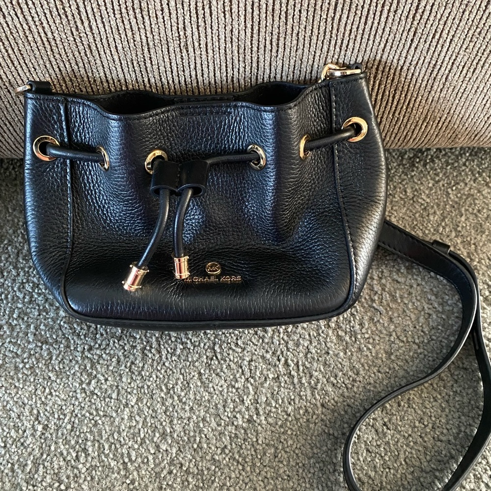 Mini Michael Kors Phoebe Bucket Crossbody Drawstring Bag